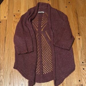 Chiaramente Women's Maroon Open-Knit Sweater